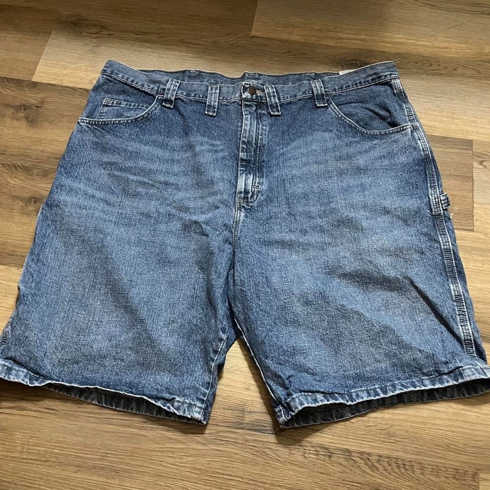Wrangler baggy jorts size 44